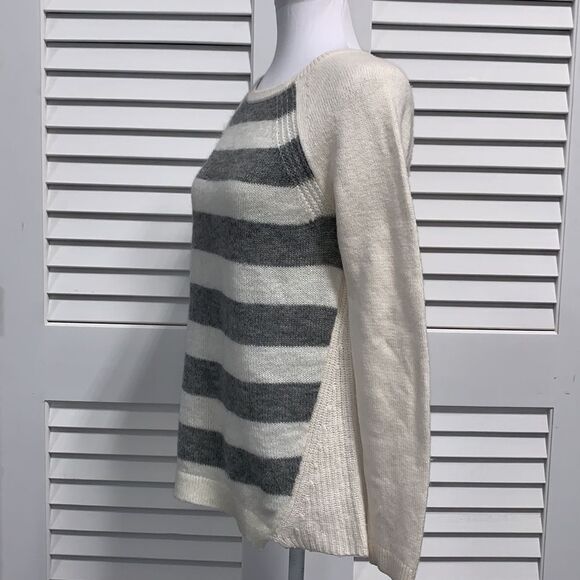 LOFT Cream Gray Crew Neck Knit Sweater Womens Sz M - Picture 2 of 6